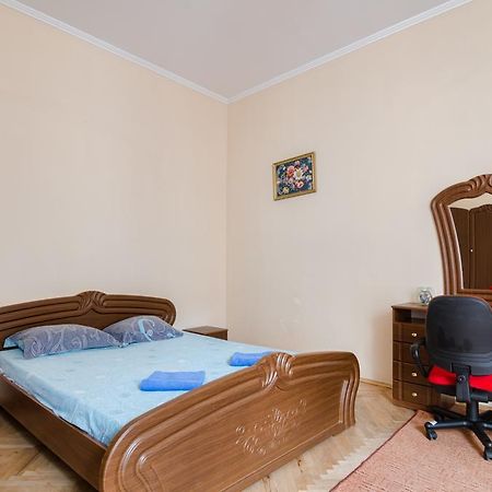 Leogrand Apartments Teodora 3 Λβιβ Εξωτερικό φωτογραφία