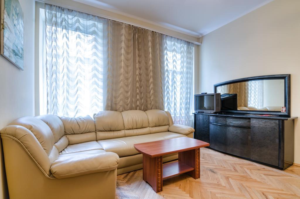 Leogrand Apartments Teodora 3 Λβιβ Εξωτερικό φωτογραφία